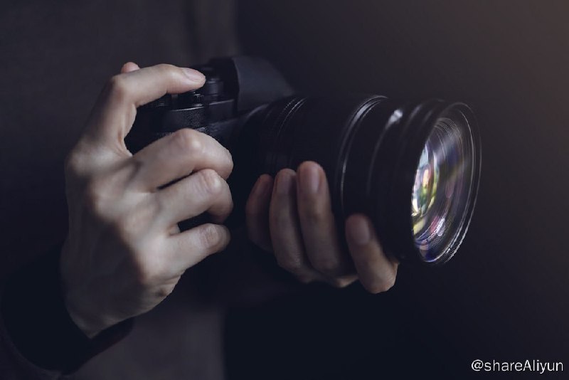 名称：祁连山摄影专家讲堂描述：从理论到实践，从构图方式到曝光技巧……手把手教你如何从摄影小白成为行家里手